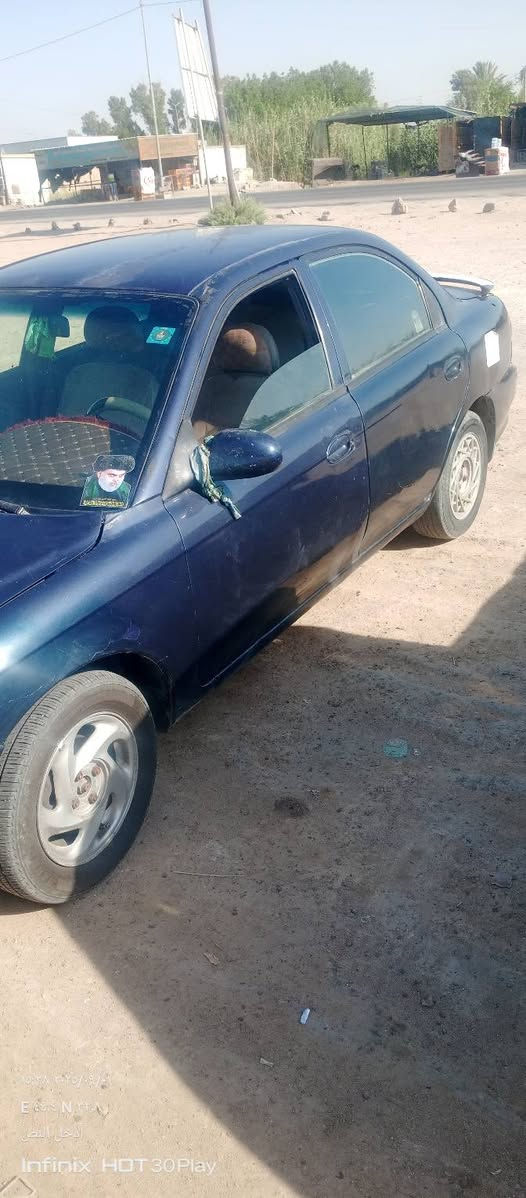 سياره للبيع موديل 2000كيا سفيا 30ورقه وبيه مجال ***********
