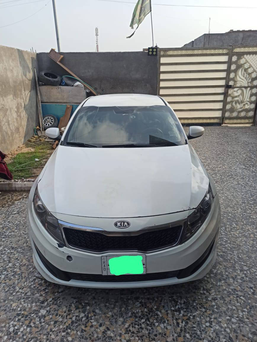 السلام عليكم للبيع كي فايف موديل 2011 وارد كوري رقم بصره شرط التحويل بيه عطل بل كنترول مال الكير الاستفسار على رقم *********** السعر88 وبيه مجال مكاني البصره البصرة, العراق
