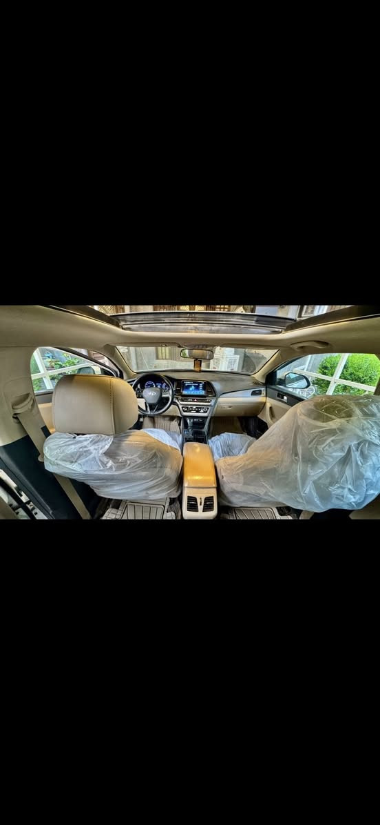 سوناتا 2018
خليجي محرك ٢٤٠٠ المرغوب كلش قليلات بالسوك

ماشيه 80 الف حقيقي

فول مواصفات بانراما تحكمات ستيرن كامله شفتات شحن وايرلس ترحيب اشاير مري كشاف ضباب لد نهاي حساس خلفي قطعتين تبريد جلد 

بيها سحبتين كارت بالجاملغ والباب جهة الصدر وصبغ نص وجه قبق الجنطه فقط اما البقيه مكفول 

رقم اربيل بأسمي شتريد حاضر تحويل او وكاله

متواجده بالاسكندريه وبالسيديه 

***********

السعر 175 وبيها مجال
