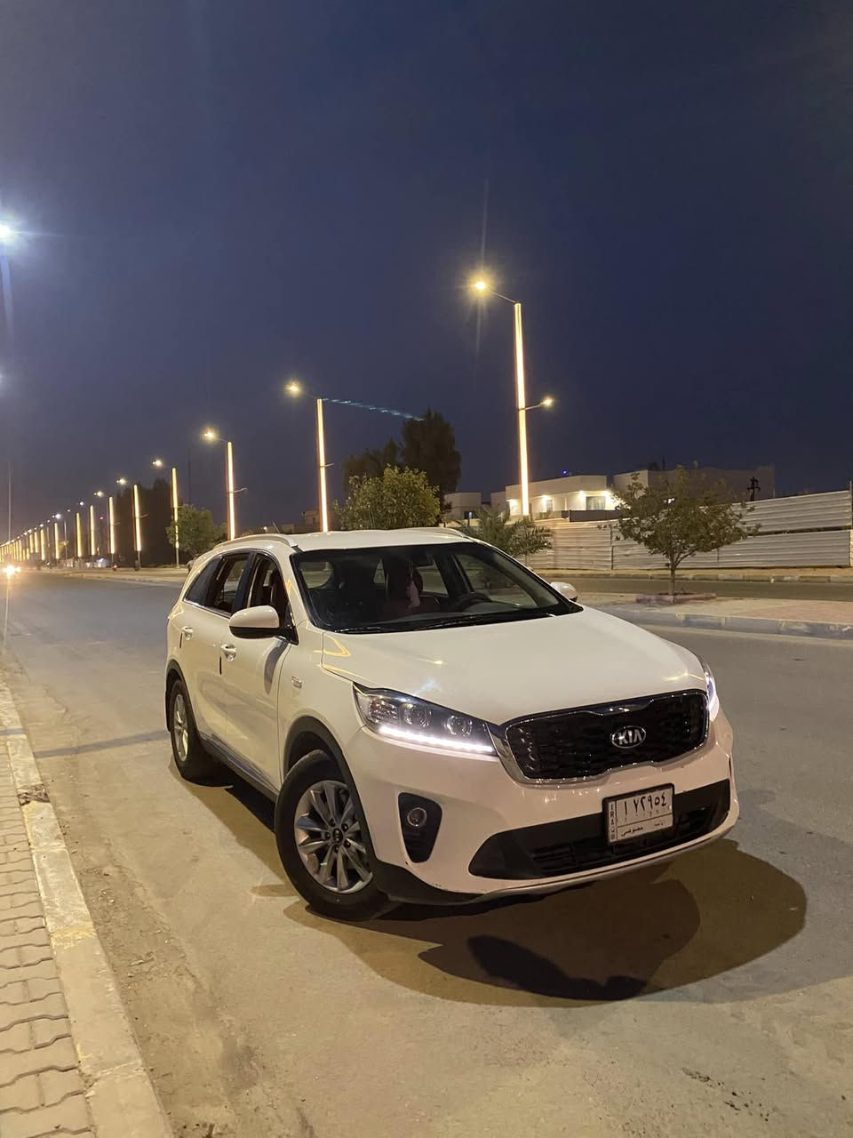 سورنتو 2019 خليجي 6 سلندر 
مكفول كفاله عامه عدا شبر صبغ بالدعاميه شاشه كامره خلفيه واماميه وحساسات خلفيه كشن جلد اشاير جانبيه ماشيه 113 الف السياره كلش نضيفه وعلى ايد وحده من الشركه لهسه للتواصل واتساب وخط ***********
