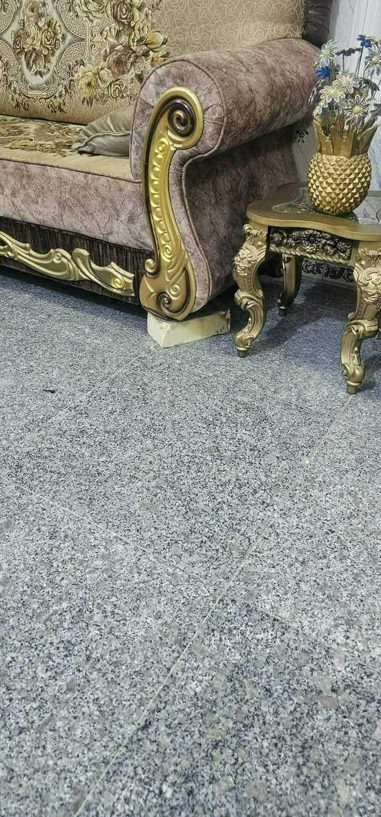 السلام عليكم تخم ملكي تركي للبيع. 6 مقاعدب 350.... بيه عيب فقط 2 رجلين مكسوره وتحتاج تبديل  .... ومن ناحيت النضافه نضافه فول بعده جديد مثل ما موجود بصوره المكان بغداد حي العامل


**إذا كنت صاحب هذا الإعلان وتريد حذفه لأي سبب، رجاءا أرسل رسالة إلى الدعم الفني**