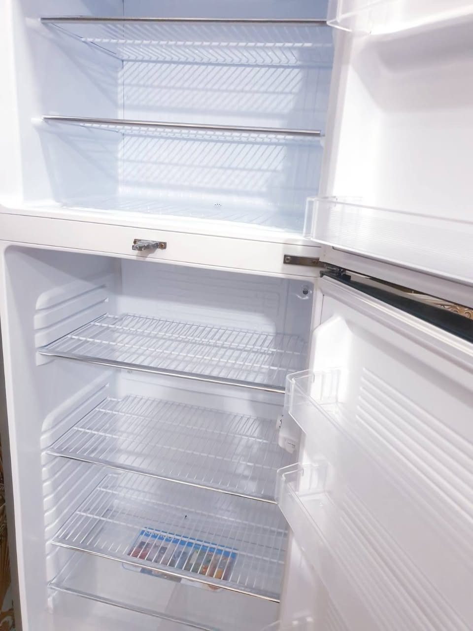 ثلاجة موديل Kenwood 
حجمها 24 قدم تبريد قوي وسريع 
واقتصادية في استهلاك الكهرباء 
سعرها 650 مكاني بغداد الشعب


**إذا كنت صاحب هذا الإعلان وتريد حذفه لأي سبب، رجاءا أرسل رسالة إلى الدعم الفني**