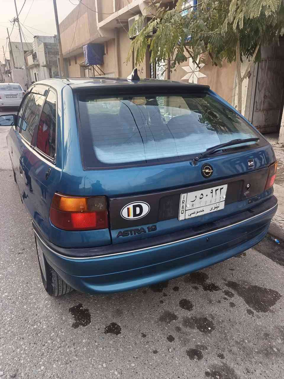 السلام عليكم استر موديل 92
محرك وكير شرط سنويه جديد 
كروبان بيها 
***********
