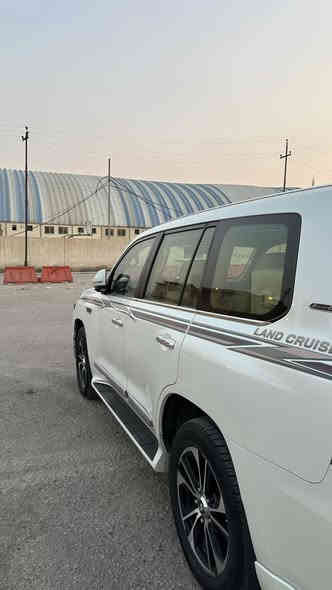 السلام عليكم
تويوتا لاندكروزر GXR
الموديل 2021
6 سلندر ,, 4000 المحرك
بنزين
المواصفات خليجية 
الممشى : 52،000ألف كم
الرقم : اربيل ( انگليزي )
7 مقاعد .
المواصفات : بصمة ، كاميرا خلفية ، كاميرا أمامية ، كاميرات جوانب ، فتحة السقف ، شاشة ، مقاعد كهربائية ، مصابيح زينون ، المصابيح الامامية ليد ، تشغيل عن بعد ، التبريـد قطعتـين ، مثبت سرعة ، كاشفات ضباب 
السعر 53000 $$
5 شدات و 30 ورقة 
مكان السيارة : النجــف الأشـرف
الرقم : *********** واتساب فقط !!!
