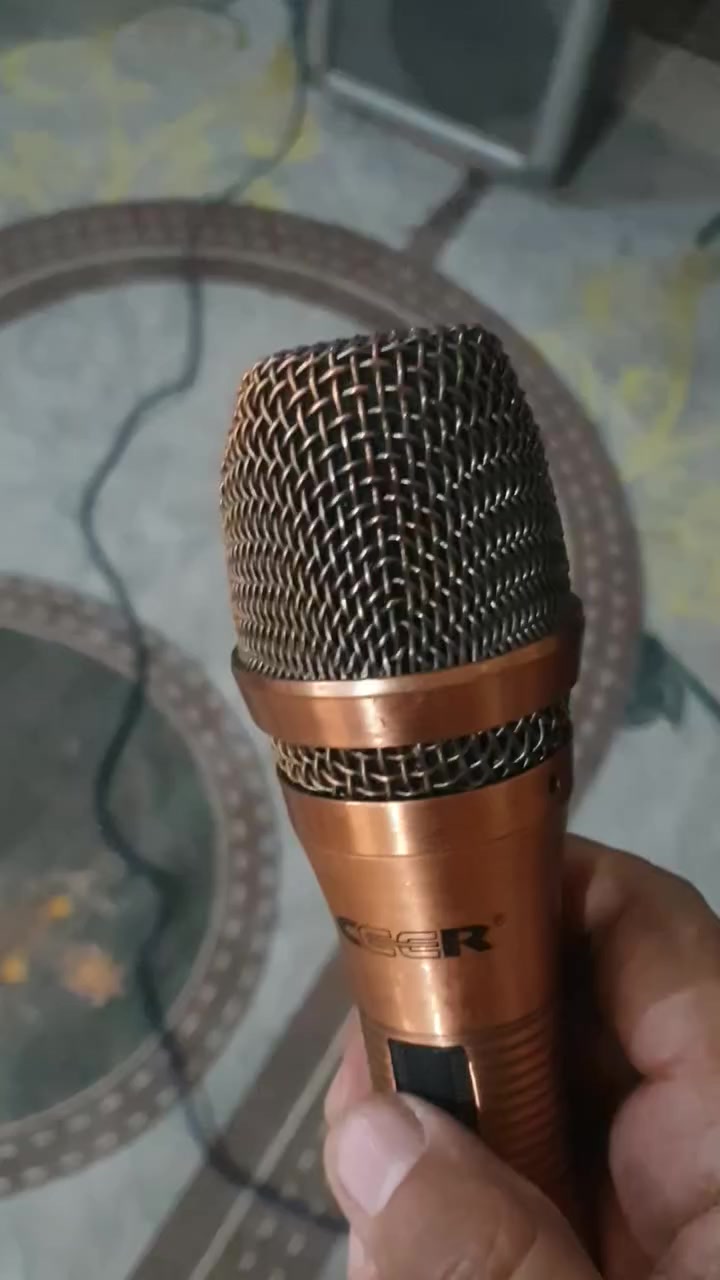 دي جي بلوتوث وراديو وفلاش ورام واواكس  موضح بالفديو والصور  السعر ٥٥ الف الحلة ن الاتصال على الخاص او موبايل  ***********  يوجد توصيل
