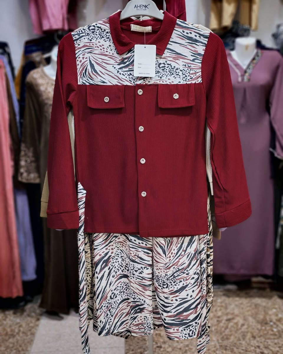 سوت بناتي خامة بهاري و صيفي ✅ 
قياس محير من ١٠ لحد ١٤ سنة 👉
تجدونها في مجمع محمد عزيز 👍


**إذا كنت صاحب هذا الإعلان وتريد حذفه لأي سبب، رجاءا أرسل رسالة إلى الدعم الفني**