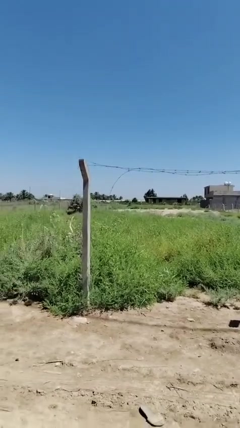 السلام عليكم للبيع دونم طابو ملك صرف زراعي

الدونم حلو مرتب سكني جميع الخدمات متوفرة 

الجبهة 27والنزال75يبعد عن الجزيره 10دقايق 

اللاستفسار الاتصال على الارقام 👇🏻👇🏻

                     قصي العبيدي ***********

                   أبو مصطفى

***********
