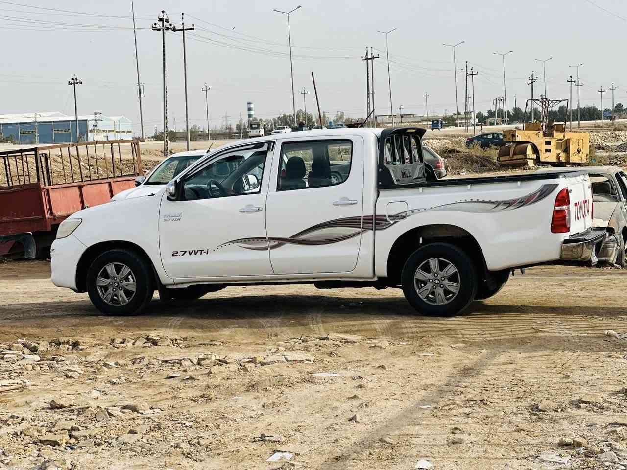 تويوتا 2013سعودي كير عادي رقم بغداد سنويه ل2027ماشيه 297الف فقط سياره كفاله ضربه وتبديل وصبغ بيها بارد بجاملغ الأمامي بسيط وبالباب كد شبر الباقي كفاله معروضه 180وبيها مجال لشراي مكاني ناصريه قلعه سكر ‭٠٧٨٣ ٤٩٦ ٧٧٠٣‬سلفون قماره وبنيد شركه شرط السياره جاهزه على آخر حبايه
