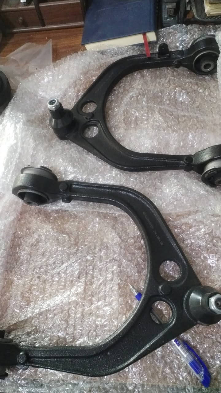 الى اصحاب الاوباما والجرجر يوجد لدينا حداديه عامه امامي وخلفي وباسعار التنافسيه  وايضا يوجد لدينا توصيل لجميع محافظات  العراق جميع المواد الحداديه ضمان لمده سته اشهر/*********** وتساب
