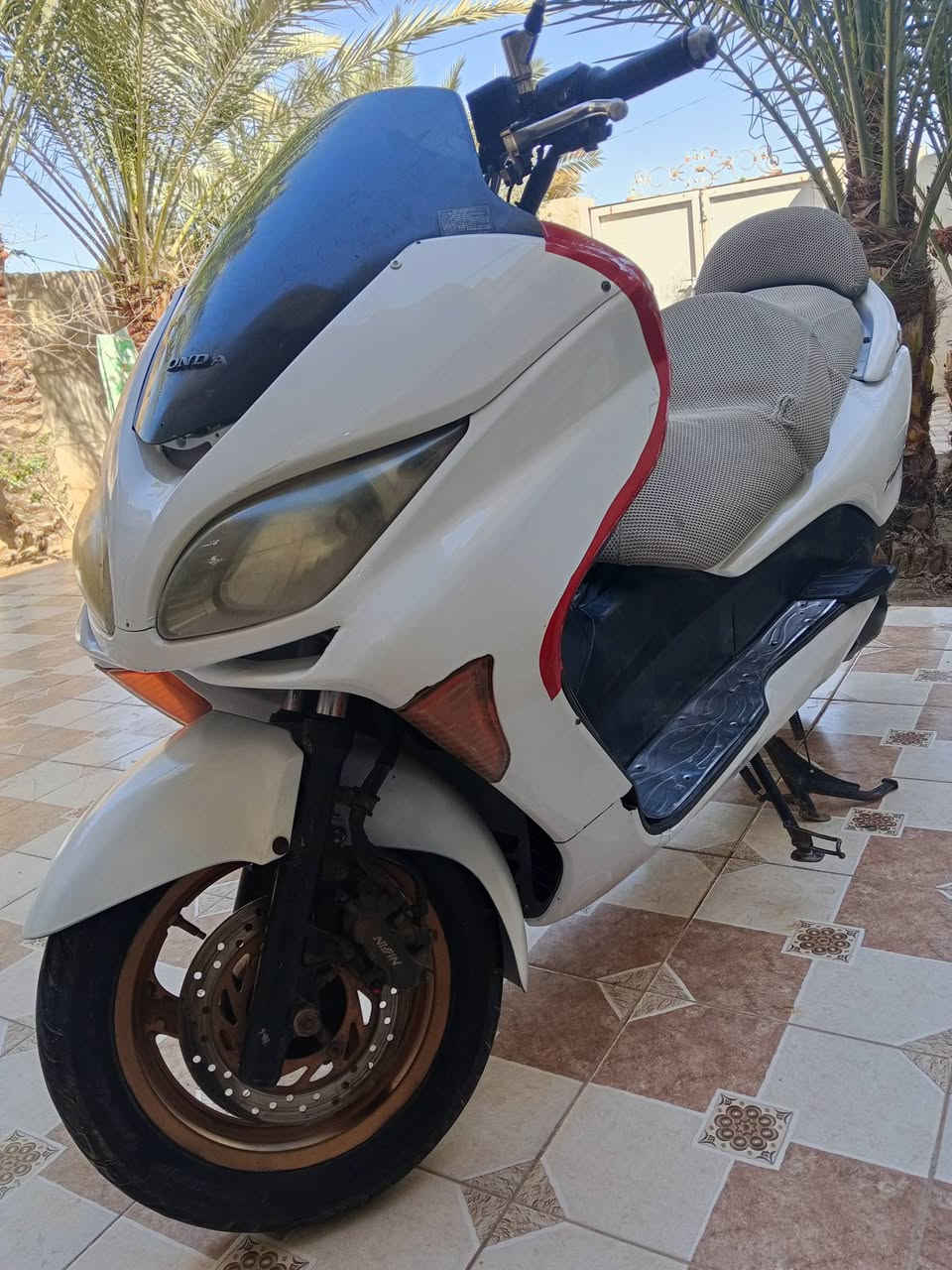 فورزه 08للبيع كامله مانقصها شي لايت زنون هورن سيدان رون واحد ونص كهربائيات كلها شغاله مكينه خير من الله وبيها تفاصيل اكثر السعر 525بيع مستعجل


**إذا كنت صاحب هذا الإعلان وتريد حذفه لأي سبب، رجاءا أرسل رسالة إلى الدعم الفني**