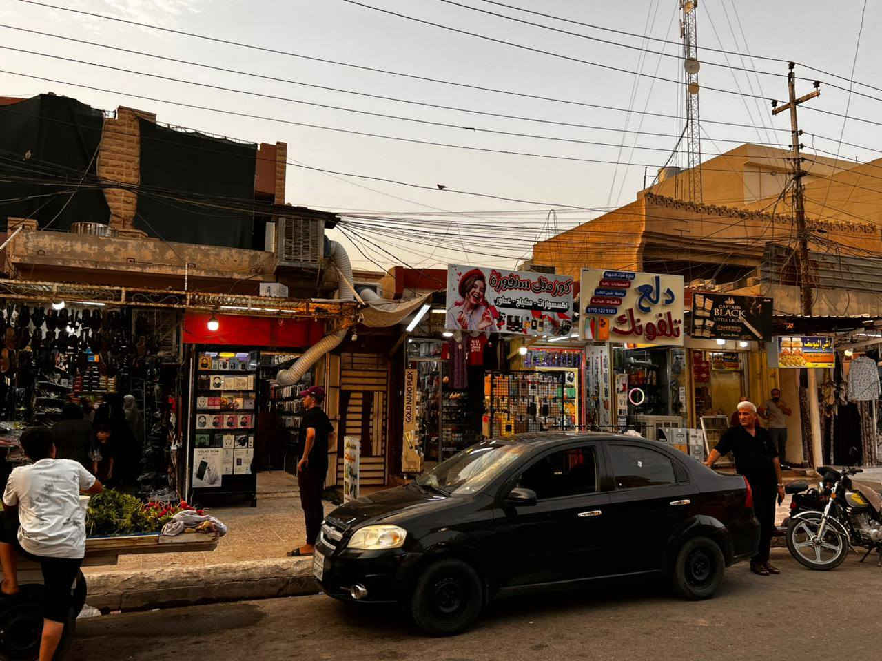 دار  للايجار في سوق الميثاق(تجاري) ٢٠٠ متر 
يصلح مجمع طبي 
***********

