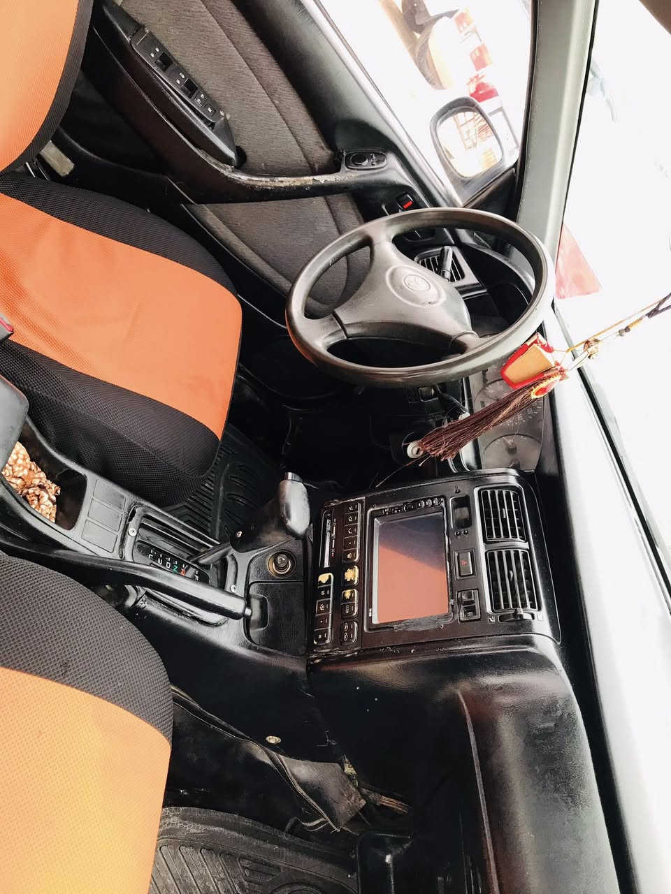 السلام عليكم 
فرخ بطه فحص صلاح الدين شرط التحويل
كير محرك صدر تايرات دوشمه كهربائيات كله شرط 
سياره مصبوغه عام 
السعر المطلوب ٣١ وبي مجال

‭٠٧٨٩ ٢٤١ ٧٥٠١‬
