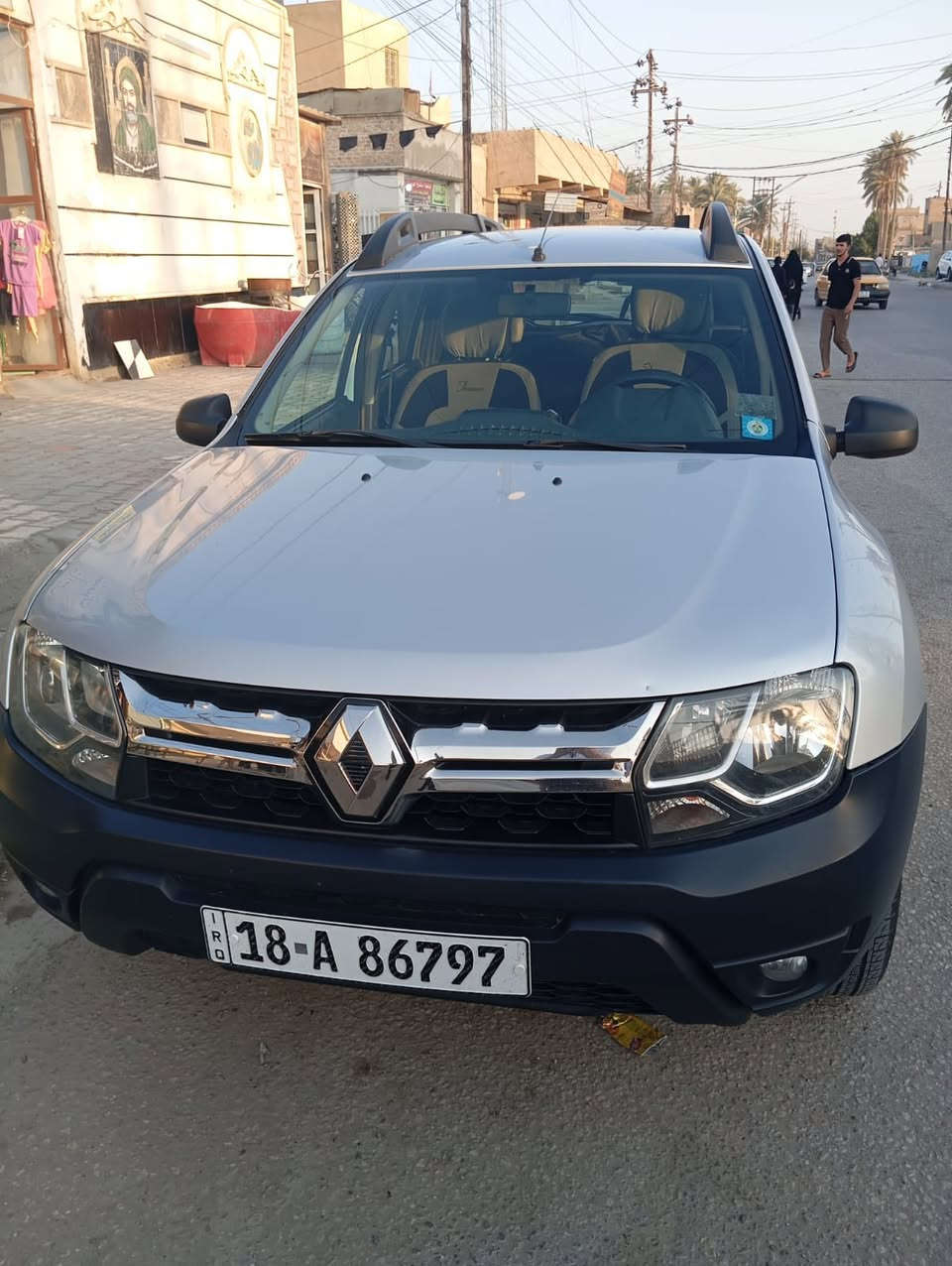 السلام عليكم
رينو داستر 2018 استلام شركة محرك 2000

حرة رقم بابل انكليزي بأسمي شخصيا 

السيارة كفالة عامة 

بيها بارد قليل فقط بل دواير الخلفية 

السيارة جاهز وجديدة ماناقصها اي شي 

بأسمي شخصيا مكان السيارة بابل المحاويل 

السعر 87 وبيها مجال حك الجية 

للاستفسار الاتصال ***********

