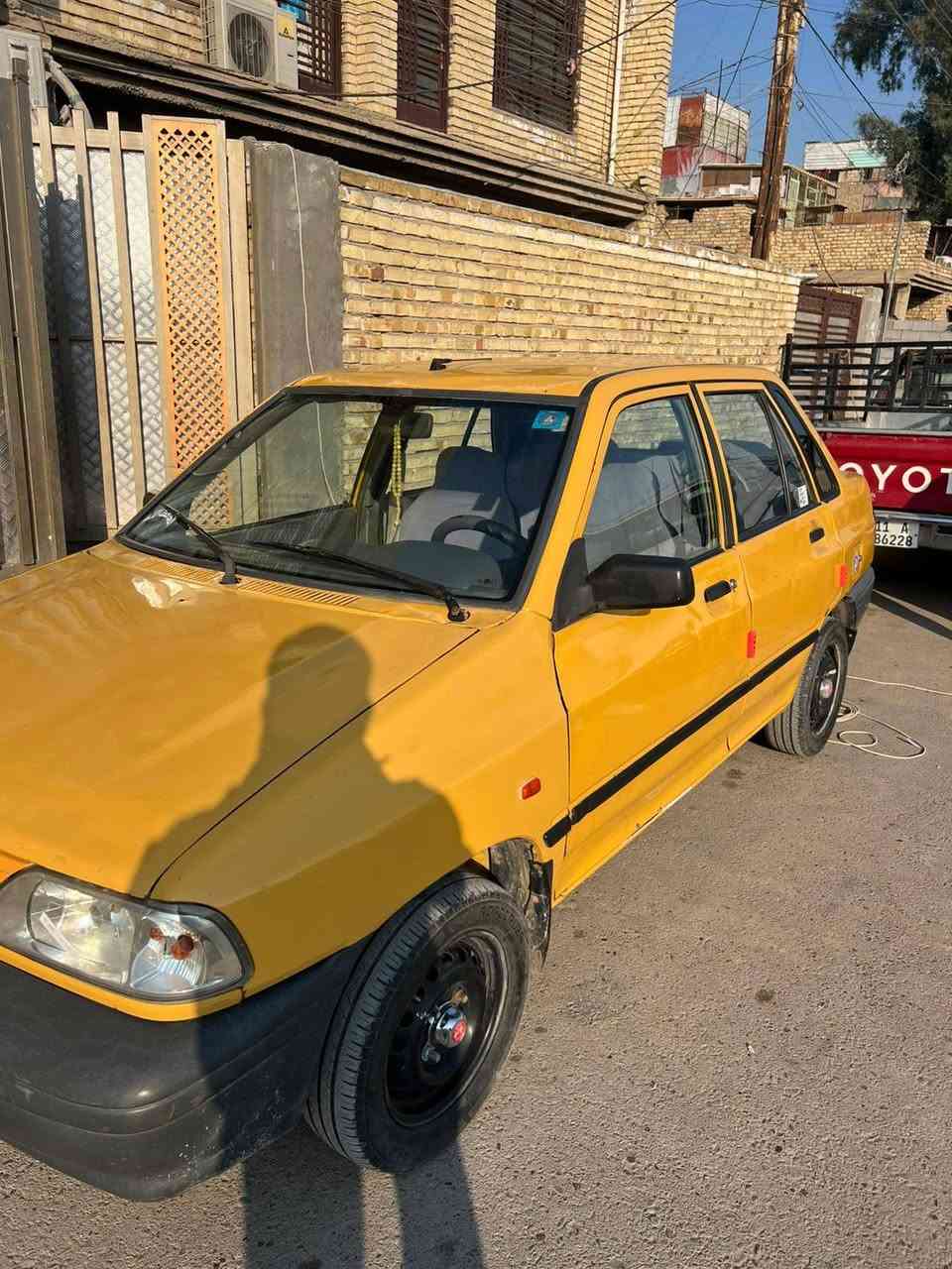 سلام عليكم سايبه موديل 2012 كير مكينه خير من الله صدر امامي خلفي جديد لوي دبلات كله جديد رقم انكليزي هيه وغرمات كلهن مصفرات سنويه لل 2027 سياره خير من الله ماتصرف عليه ربع السعر ( 27) وبيهه مجال حك الجيا رقم الهاتف (***********)
