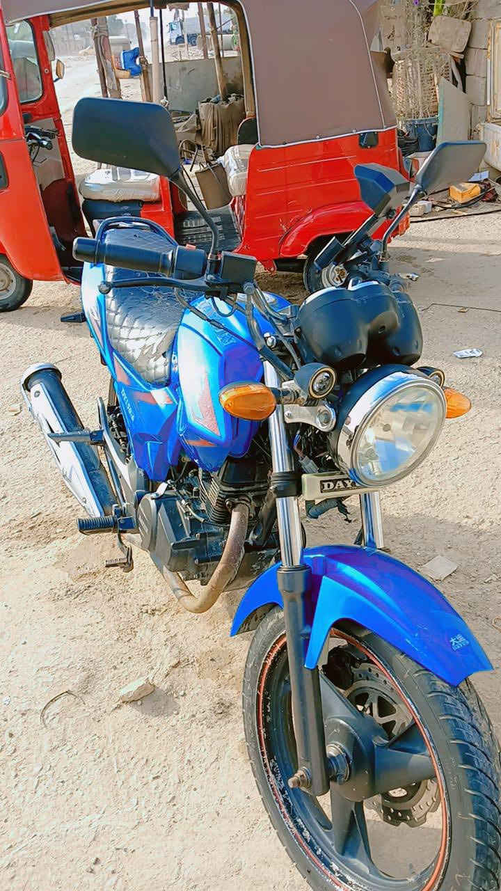 سلام عليكم 
دراجه دايوان بانده 
مرقمه رقم نكليزي 
محرك مجفت
موديل 2018
مكاني بغداد النهروان 
سعر1300
***********
