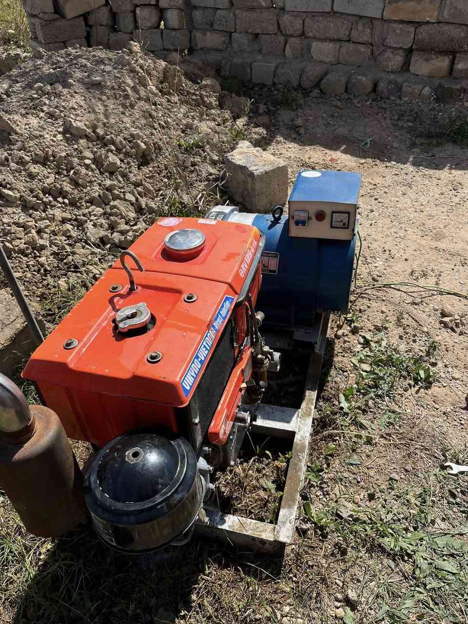 للبيع مولد 12.5 فيت نامي
7.5 كيفي تكريت 
***********
