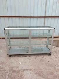 ميز متر ونص • نضيف • الشاميه قرب جسر المشات