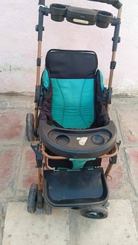 غراض أطفال • النجف