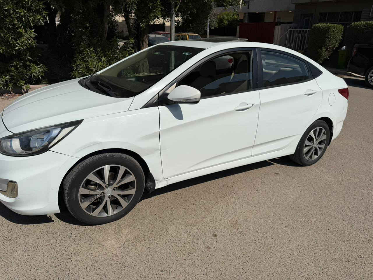 اكسنت  ٢٠١٥   خليجي مكفوله  من  الصبغ    فقط الدعاميات محرك ١٦٠٠   قطرتين  رقم بغداد  شرط التحويل  ماشيه ٨٧ الف (   بيه  طخه  موضحه بل صور  )  استعمال نسائي  وباقيه ممصلحه
سلايد  تحكم ستيرن  السعر  ١٠٥$  ورقه  مكان السياره  بغداد    الكرخ
***********
