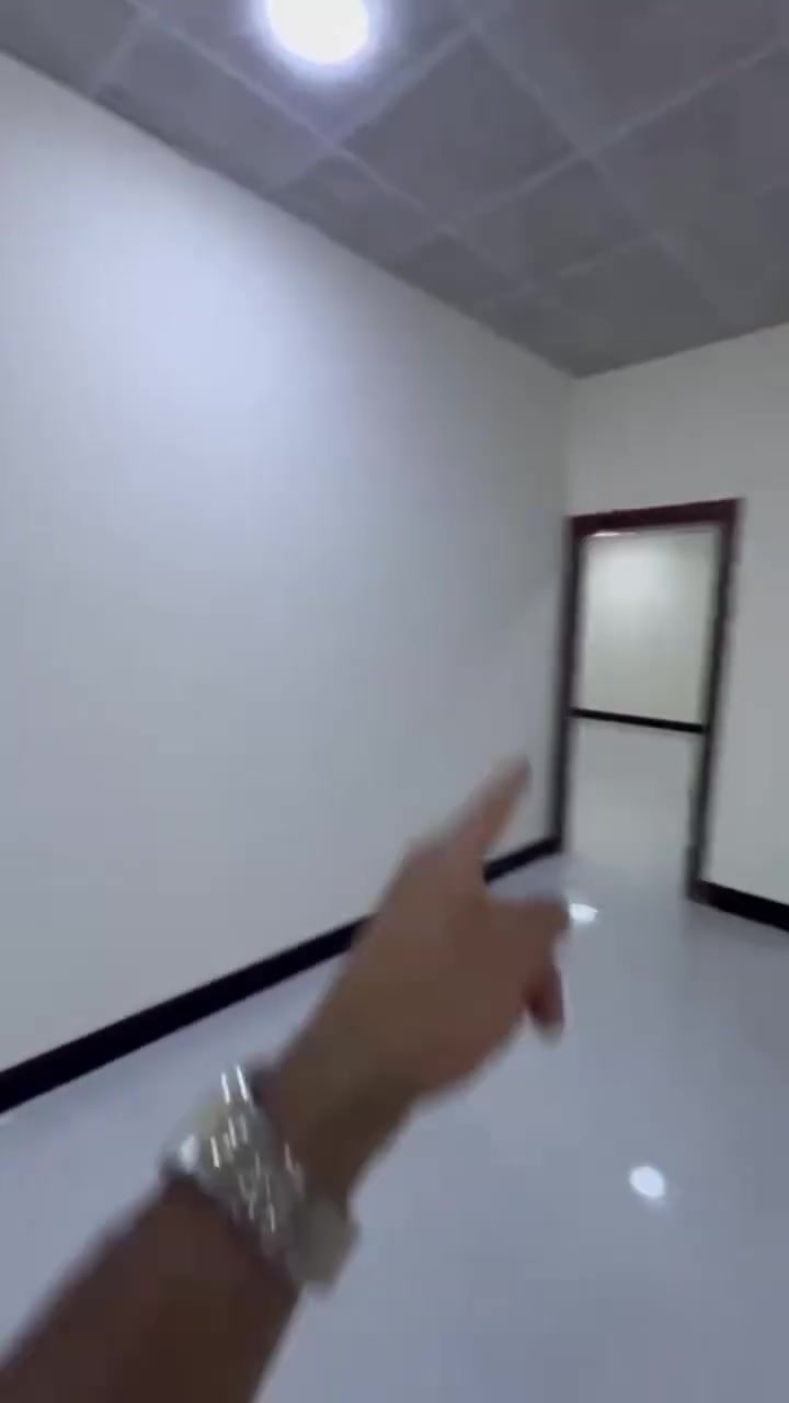 سلام عليكم يتوفر لدينااا بيوت وشقق
ومشتملات للايجار في منطقه القبله ام نعاج بهادريه حي الزيتون المطيحه السنيديه مناوي لجم دويد المشراك لاستفسار*********** مراجعه مكتب عقارات البصره في حي الزيتون مقابيل صيدليه الفجر
