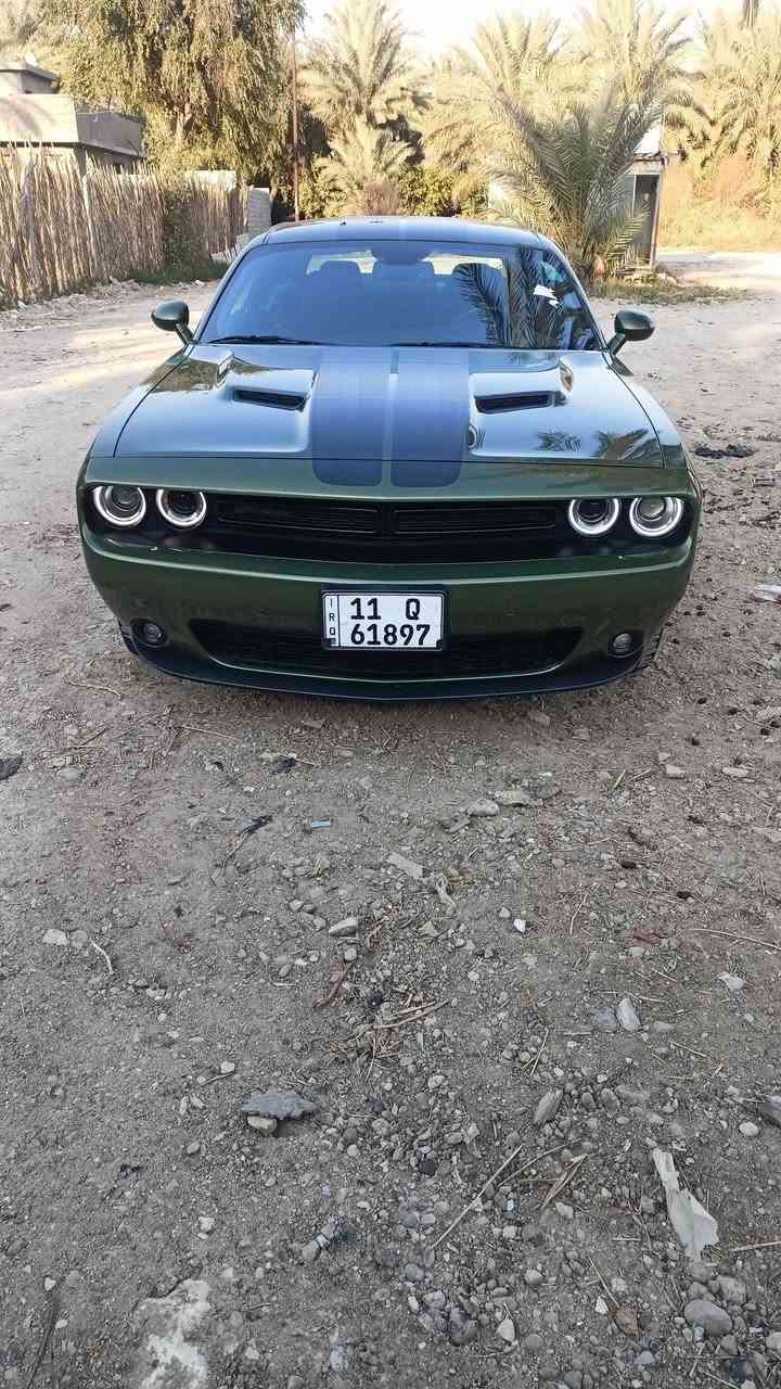 جالنجر 2022 sxt
ماشيه 43 الف  رقم بغداد 
باسمي تحويل مباشر مني 
المكان / بغداد زعفرانيه 
الهاتف /*********** 
مواصفات ال sxt معروفه 
تبريد قطعتين 
كشن مخمل حوضي 
تحكمات استيرن جهتين خلفي امامي 
نظام سبورت 
الحادث بامريكه / جاملغ امامي مبدل ومصبوغ وباب مبدله بلاديه نفس اللون فاتحيها وشاديها من غير سياره وثنينهن جهة السايق 
وهنا بأيدي صارت بيها دعمه خلفيه بسيطه بس مبدل دعاميه خلفيه ولا صبغ ولا شي  والسياره خير من الله كلشي شغال بيها  وعلى ايدي اني كصيتها ورقمتها 

ملاحظه ////////// السياره ولا ايرباك طاك بيها
السعر // ب 215
