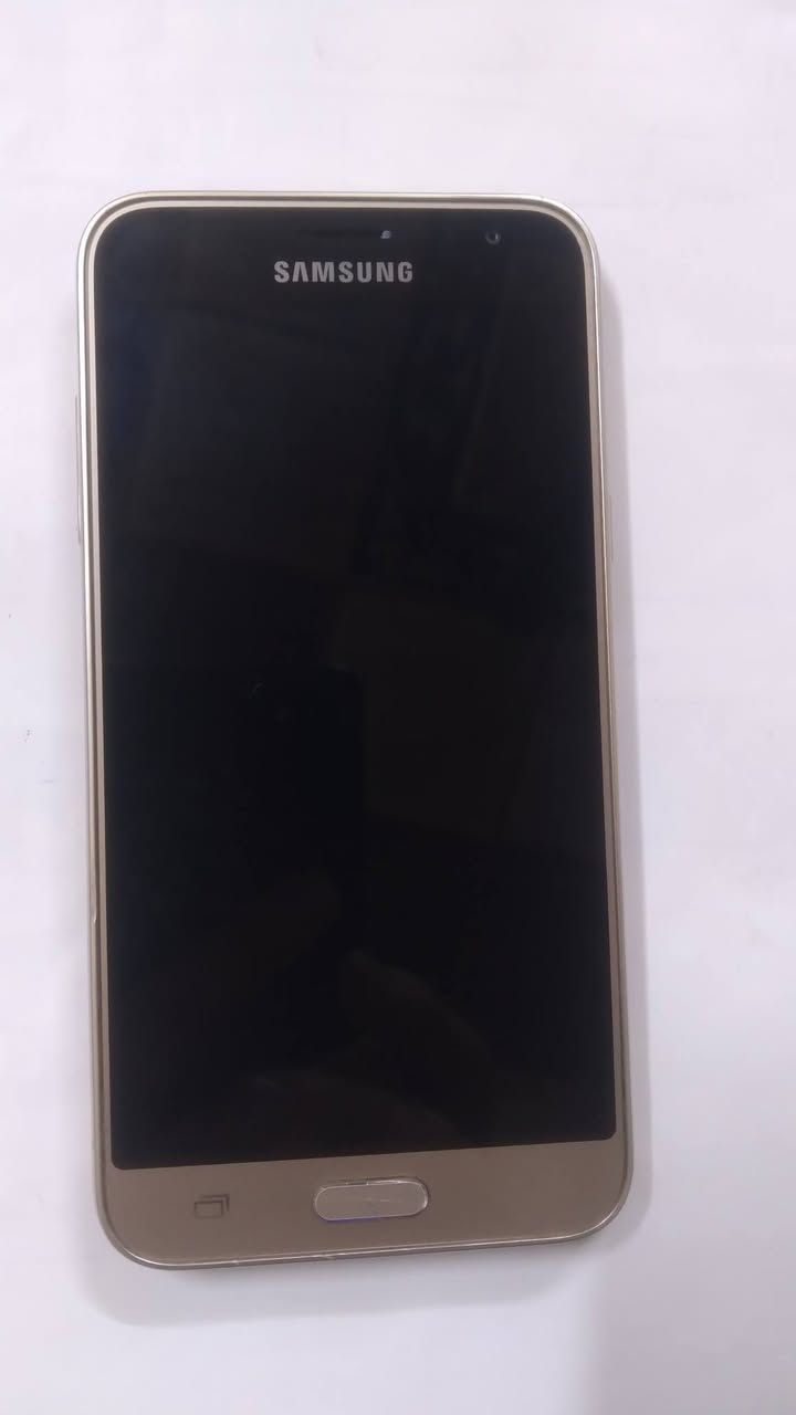 J320
جي ثري نظافه فول بطاريه وجهاز شركه . مع كيبل شحن وسماعات السعر ٣٥٠٠٠ الف .
تحفه 👌


**إذا كنت صاحب هذا الإعلان وتريد حذفه لأي سبب، رجاءا أرسل رسالة إلى الدعم الفني**