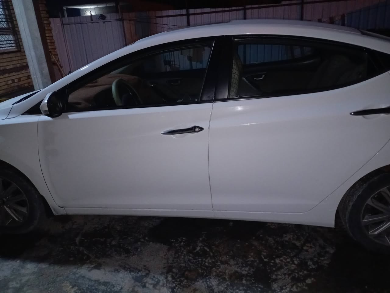 السلام عليكم
إلنترا ٢٠١٦ للبيع
الاتصال على الرقم ***********
