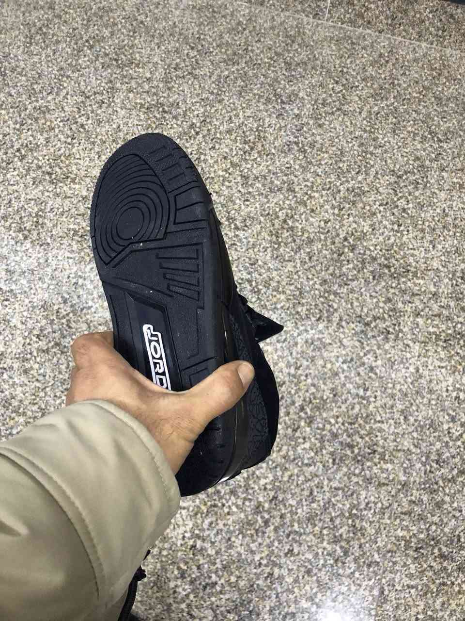 جوردن سوبر ماستر
قياس 40 
سعر 25
توصيل جميع محافظات 5


**إذا كنت صاحب هذا الإعلان وتريد حذفه لأي سبب، رجاءا أرسل رسالة إلى الدعم الفني**