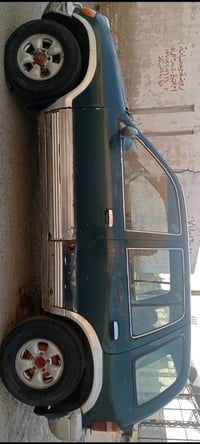 كيا سبورتج 94 گير ومحرك وأكسل ياباني جيد جدا بأسمي السعر 27 موبايل 077...