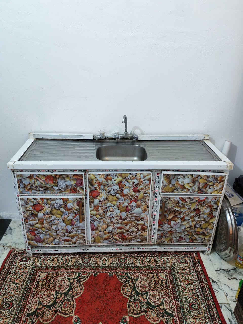 سنك 3 ابواب 
السعر ب 55 
 كربلاء


**إذا كنت صاحب هذا الإعلان وتريد حذفه لأي سبب، رجاءا أرسل رسالة إلى الدعم الفني**