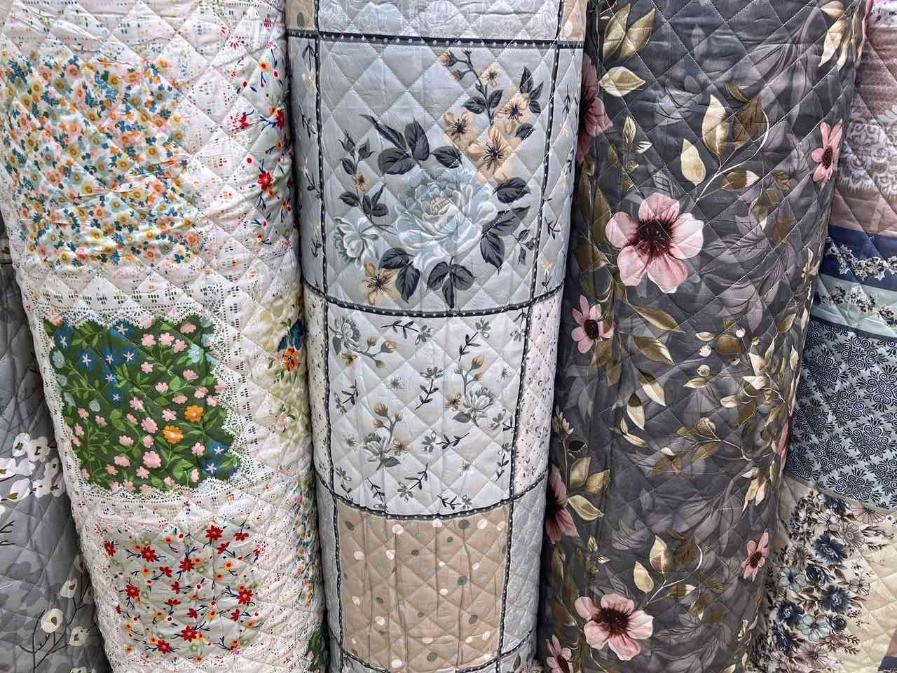 وصل الديباج ألوان مختلفة سعر المتر ٧٠٠٠ عرضة ٢٤٠ توصيل فقط للطلب والاستفسار الاتصال ***********
