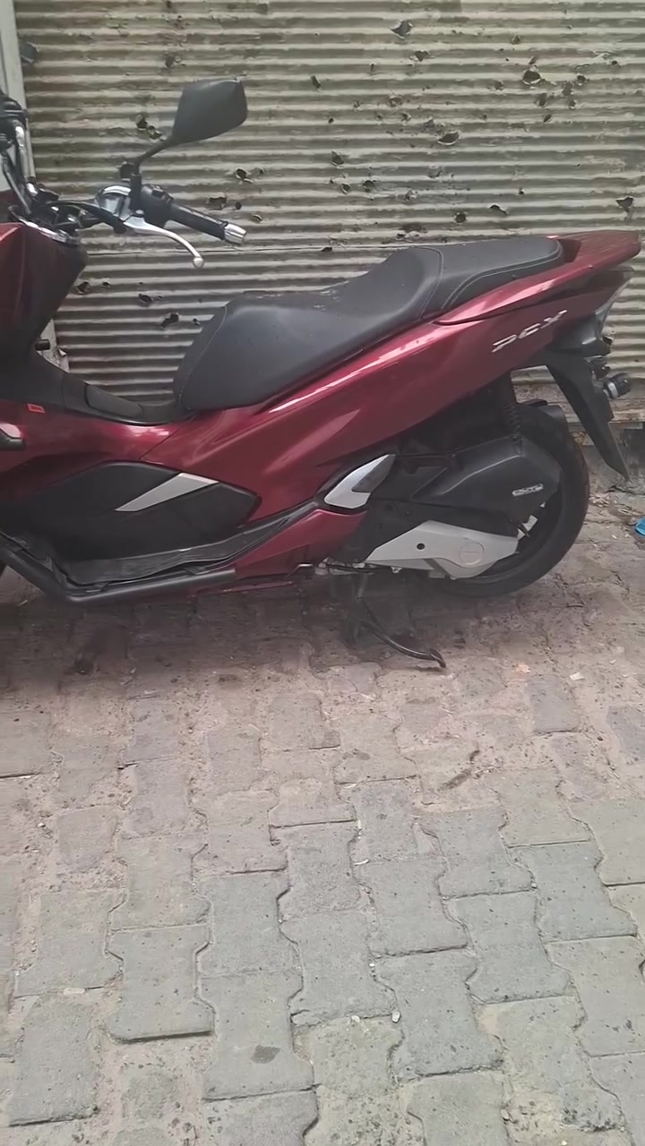 اPcx  للبيع دراجه مكفوله كفاله عااامه محرك ١٢٥ ياباني اصلي بصمه
العنوان الكفاح ساحه زبيده 
رقم الهاتف ***********
