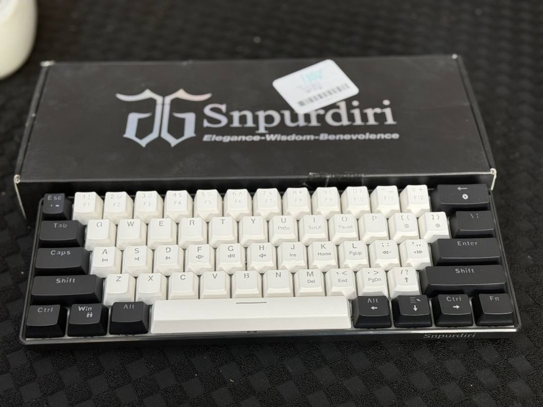 كيبورد ميكانيك ماركة درجة اولى خلي سعر وبالعافيه


**إذا كنت صاحب هذا الإعلان وتريد حذفه لأي سبب، رجاءا أرسل رسالة إلى الدعم الفني**