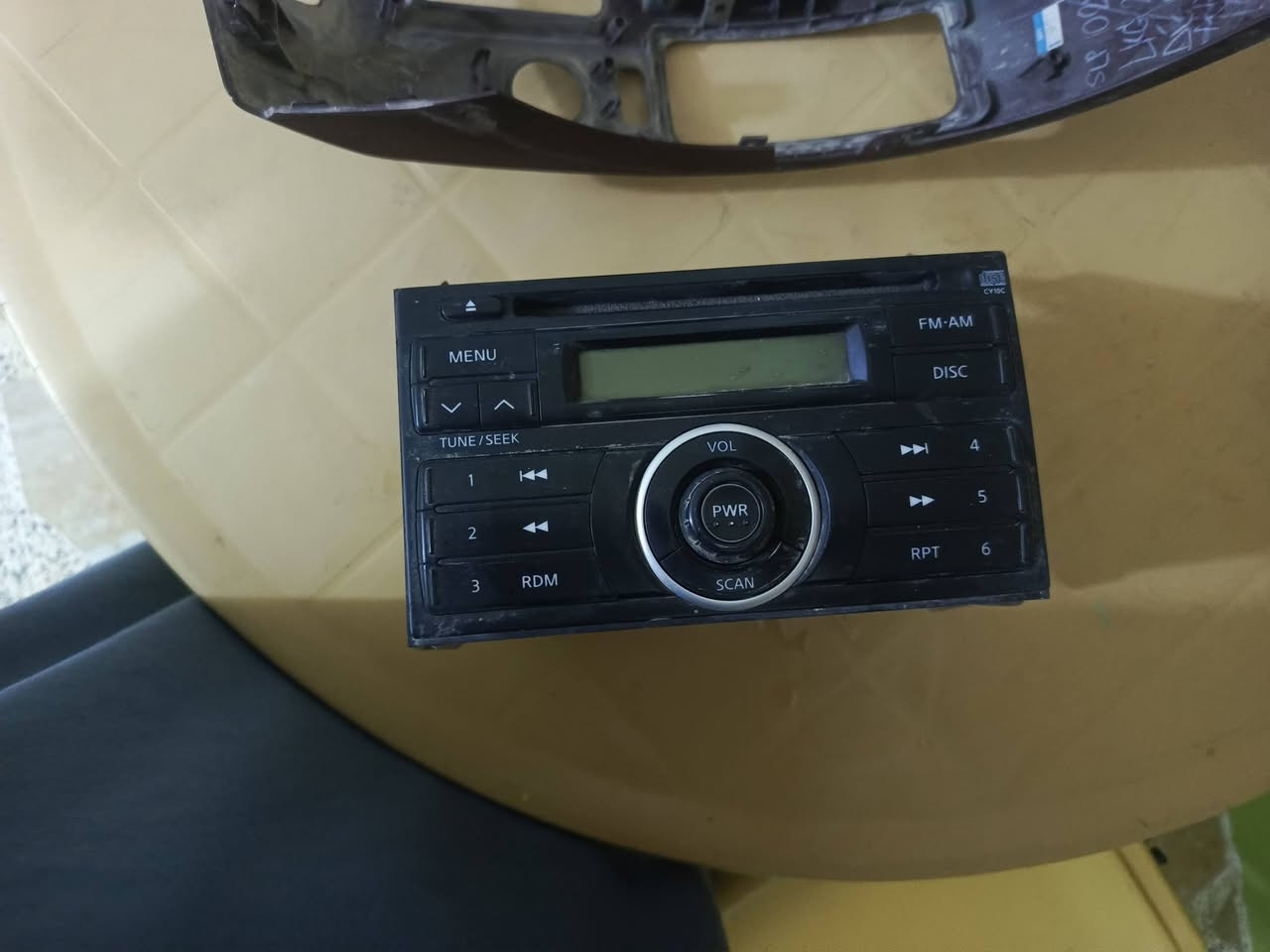 السلام عليكم مسجل وديكور للبيع مال نيفارة موديل 12
المكان: الانبار الرمادي 
السعر: 50 الف


**إذا كنت صاحب هذا الإعلان وتريد حذفه لأي سبب، رجاءا أرسل رسالة إلى الدعم الفني**