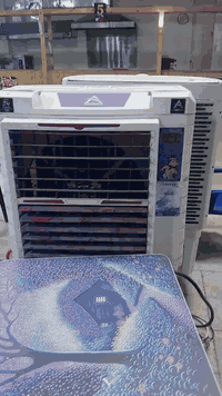 40 كونفيرة شغالة  سعر المفرد 70 الف  سعر الجملة 60 الف  40 كرسي جديد غ...