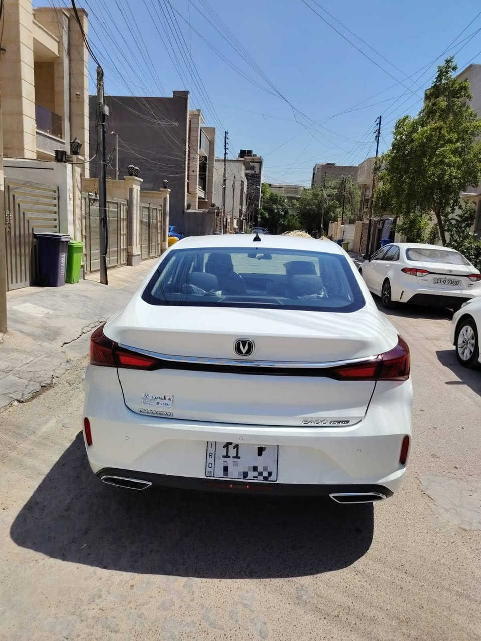 شانجان ايدو بلس 2024 للبيع 
السيارة كفالة عامة من الصبغ والبارد كير مكينة تبريد كلة على وضع الشركة مكينة 1600 تنفس طبيعي موصفاتها معروفة 
بصمة هاندبريك بصمة كشنات جلد تبريد قطعتين شاشة تشغيل عن بعد
السيارة ماشية 30 الف والسيارة جديدة كلش  وبعدها بضمان الشركة 
رقم بغداد حرة تحويل مباشر ومكاني بغداد 
عارضهة ب 18 مليون وبيها مجال 
*********** بغداد, العراق
