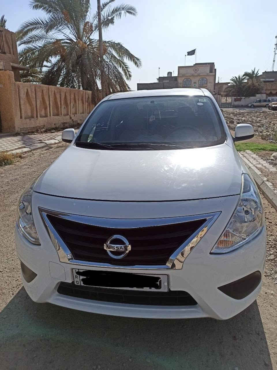 السلام عليكم 
نيسان صني هندي موديل 23 خليجي 
ماشيه 40الف بيه ضربة بالجنطة خفيفة وصبغ جاملغات الخلفية توحيد لون مع جنطه السعر 112وبيه مجال قليل رقمه مثنى للتواصل ***********///***********
