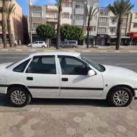 فكترا • حجم ١.٨ • محرك شرط