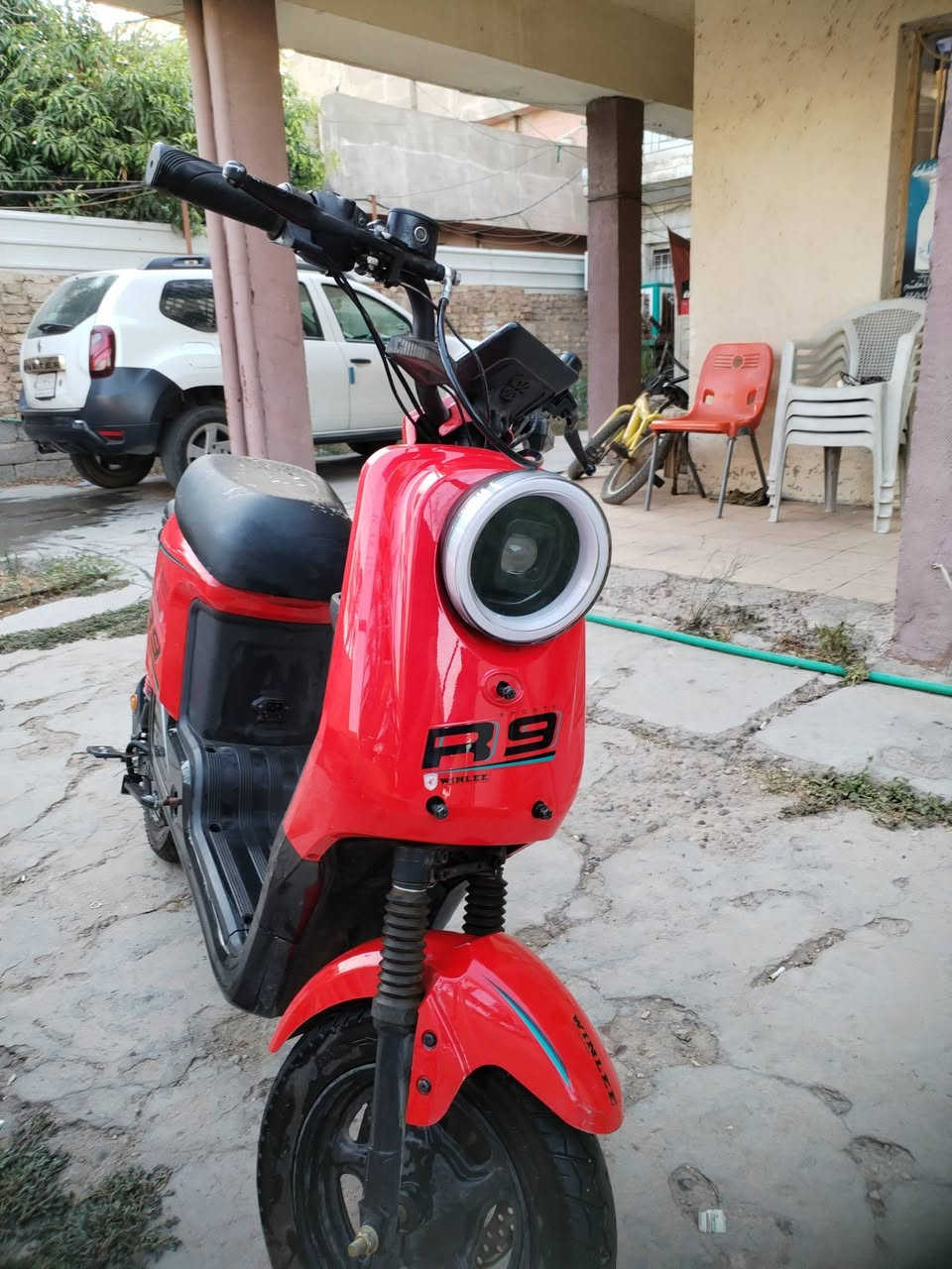 دراجه R9 للبيع موديل ٢٠٢٥ دراجه جديده نضيفه تخبل بطاريات شرط الفحص دراج حلوه و نضيفه دراجه مزودها بدبل سكنس بانزين معلايه من وره يعني على راحتك اصعد رصيف دراجه سعره ٣٢٥ الف وبيه مجال العنوان بغداد حي الخضراء الرقم ***********
