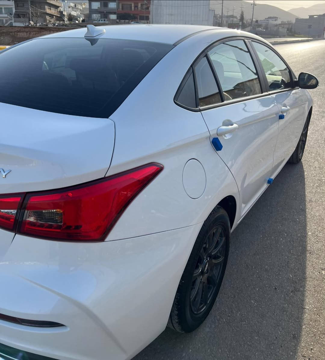 ئۆتۆمبێل: شێری ئەریزۆ ٥ 

مۆدێلی ٢٠٢٥ 
ماوەی ڕۆشتن ٢٠٠٠٠ 

ســــعر $ یەک کۆمێنـت بکە راســـتەوخۆ بــۆ دێـــت🟢

سەیارەکە زەمانی شەریکەیە 
٥ساڵی ماوە گێڕ و مەکینە و کارەبای 
سەیارەکە کلینە واتە هیچ بۆیاخی نیە تەنانەت دەعمیەکانیشی ،مواسەفات ستاندارد 
سوکان ڤۆلیۆم و ئۆتۆ ستۆپ و برێک بەسمە و تراکشن کۆنترۆڵ هەنێک مواسەفاتی تر

ژمارەی خاوەن سەیارە 👈: ***********
