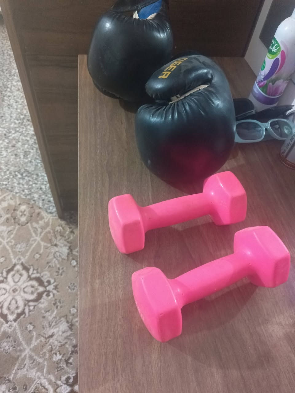 سلام عليكم رقم الهاتف ***********
