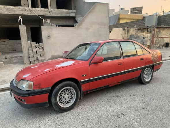 للبيع اوميكا موديل 92 حجم 20 كير عادي بدون صبغ كير ومحرك شرط سنوية بيضه بدون تحويل صاحبها متوفي مكان السياره الكلك ناحية خبات السعر 15 قفل *********** %***********
