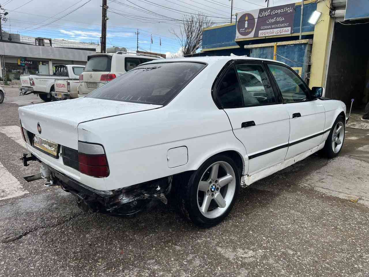 بیئێم مۆدیل 1993 مەکینە 525سەقەر گێڕ عادی زۆر زۆر بەقوەتە جام کارەبا موسو بڕاوەبەشەرت چوار ویلی شنایزەری تازە بۆبەسراوە سڵایت سوکان 95 سعر17گڵا شوێن هەڵەبجەی تازە ژمارە ***********
