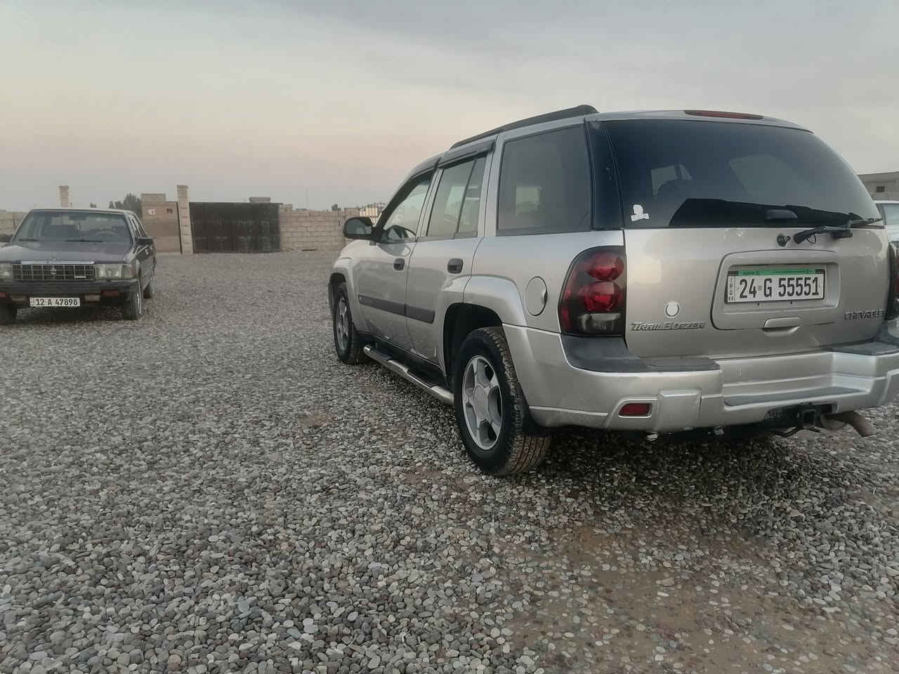 اخوان للبيع بلايزر ٢٠٠٤ رقم دهوك دولي سياره جديده داخل خارج مال جناي منضومه غاز جديده تحويل وكالة شرط السعر ٨٨ وبيه مجال للشراي *********** خابر وتدلل مكاني الشركاط
