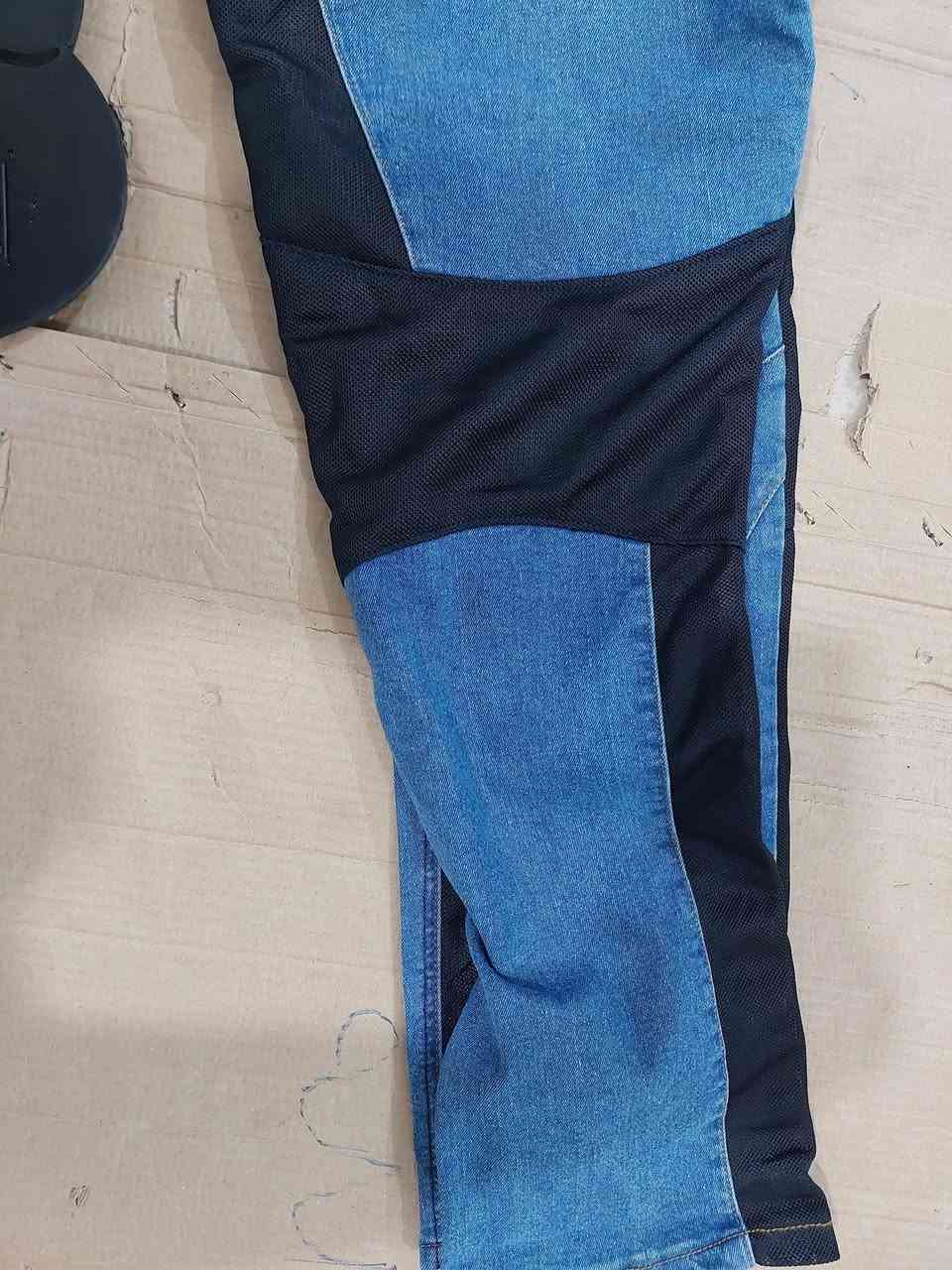 بنطرون سيفتي شي راقي جديد ماملبوس سعر 20 الف فقط توصيل موجود


**إذا كنت صاحب هذا الإعلان وتريد حذفه لأي سبب، رجاءا أرسل رسالة إلى الدعم الفني**