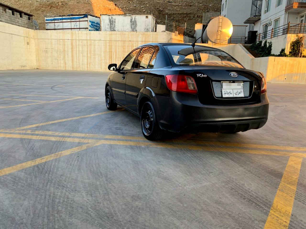 ئۆتۆمبێلی جۆری کیا ڕیۆتەنها بۆفرۆشتن مۆدیل2011
 پارچەیەک ودووپەڵە بۆیاغی هەیە گێڕ ئۆتۆماتیك جام گێڕومەکینەو کارەبا  تەقەوڕەقەبەشەرت  
سەنەوی وڕەقەم باناوی خۆمانەوەیە تەحویل بەشەرت
بۆنرخ پەیوەندی بکەن لەخزمەتام
ڤایبەر واتسئاپ‌*********** -- *********** السليمانية, العراق
