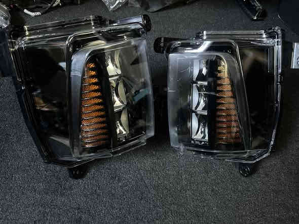 السلام عليكم 

من رخصه الادمن المحترم //

زووج كشافات ( بلوجكترات ) يمنه ويسره اصليات تفصيخ شرط الفحص مال اكاديا شكل الجديد فقط 2024 لل 2026 وشرط الفحص , بغداد واتس اب ***********
