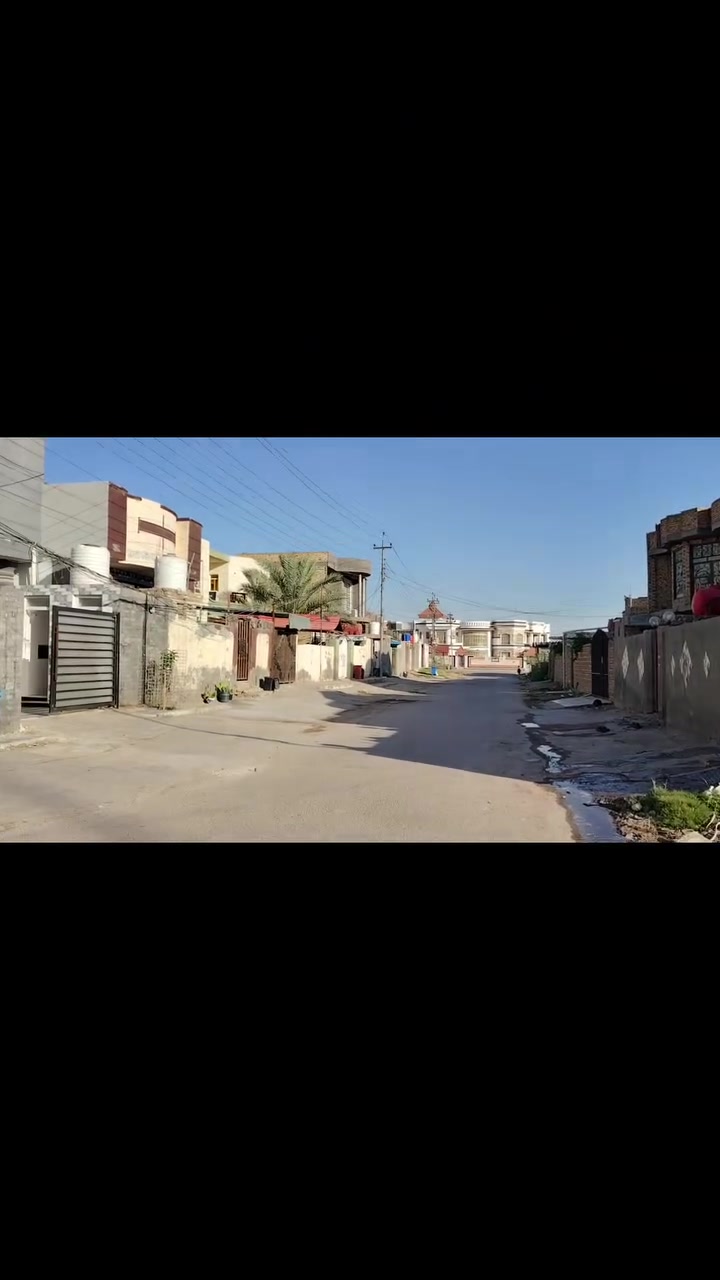 بيت البيع المساحه 200 متر
طابقين البيت حديث
طابو صرف موقع البيت حي النصر
الاستفسار ***********
