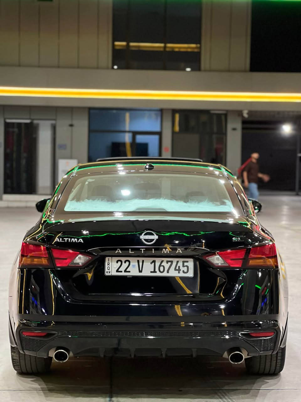 ئەمە ریکلامێکی عەرەبی و پڕۆفیشناڵ بۆ فرۆشتنی سەیارەکەت:

🚘 للبيع – نيسان ألتيما SL موديل 2024
بس قطعە صبخ و شویە بارد. صونر و رقم شانصی نشرە

✨ فئة SL كاملة المواصفات

✅ فتحة سقف (سلايد)
✅ نظام دفع رباعي (AWD)
✅ تكييف مركزي ثنائي المناطق (Dual Zone)
✅ مقاعد جلد كهربائية مع تدفئة
✅ مقود (سكان) مدفأ
✅ كاميرات 360 درجة
✅ حساسات ورادارات 360 درجة
✅ مرايا بإشارات وحساسات
✅ نظام المحافظة على المسار (Lane Assist)
✅ فرامل إلكترونية مع Auto Hold
✅ مواصفات كاملة (Full Option)
  صونر و رقم شانسی نشرە

🔧 المحرك وناقل الحركة بحالة ممتازة وعلى شرط الفحص
🛞 الإطارات والبطارية بحالة ممتازة
📍 السيارة قطعت 18 ألف ميل فقط
✨ سيارة نظيفة جداً واستعمال شخصي

💰 السعر: 148 مليون دينار قابل للتفاوض للجادين

📍 الموقع: كلار

📞 ***********

📱 واتساب:
***********

:

ئاڵتیما SL قەپات مواسەفات . یەک پارچەی بۆیاخە سۆنەر و رەقم شانسی دانراوە
/2024 
/سلاید 
/تبرید مرکزی و دوو زۆن 
/AWD
/کوشن هیتەر و کارەبایی
/سوکان هیتەر
/حساس رادار 360
/کامیرا 360
/ئاوینە ئیشارەت و حساس 
/خەتی جادە .
/برێک بەسمە و ئۆتۆ هۆڵد
/کوشن کامل جلد .
/کامل مواسەفاتە
 / گیر و مەکینە بەشەرد فحس
/ تاییە و سەدر تازەیە
/ تەنها ١٨ میل رۆیشتووە
/سەیارەیەکی زۆرپاک و مالی دۆست
سعر فرۆشتن ١٤٨ گەلا
شوین. کەلار

***********

واتس اپی لەسەرە

*********** كالار, السليمانية
