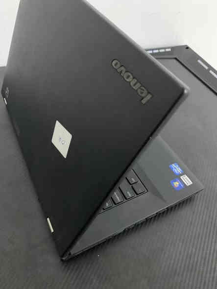 � بـــ 115 ألـــف بس 🔥
تتخيل تشتري حاسبة تشغل ألعاب 
وتدرس بيه وتشاهد افلام بدقه والاوان 

💻 معالج Core i3 الجيل الثالث
⚡ رام 8GB DDR3 — يعني سرعة وانسيابية حتى ويا البرامج الثقيلة
💾 هارد 320GB — تخزّن كل ملفاتك وألعابك براحتك
📺 شاشة 14 إنج HD — واضحة، ألوانها نظيفة وتخليك تعيش جو اللعبة 🔥

⏳خمس العاب مجانا  نحمله الك !!!

🎮 يشغل ألعاب مثل:
GTA – PES – Roblox – Minecraft – Valorant (خفيفة)
يعني تدرس، تلعب، تشتغل… وكلشي بوقت واحد 🚀

والأحلى؟ السعر فقط 💸 115 ألف شامل التوصيل لأي محافظة بالعراق
وياها هدايانا المعتادة 🎁
شاحنة أصلية + ماوس باد + ماوس RGB + حقيبة

📞 ***********
✅ ضمان 10 أيام من أي خلل
